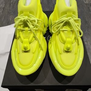 BALMAIN Neon Yellow Unicorn Sneakers
